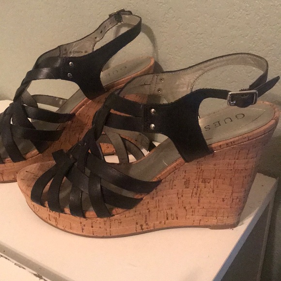 Heels - Picture 2 of 2